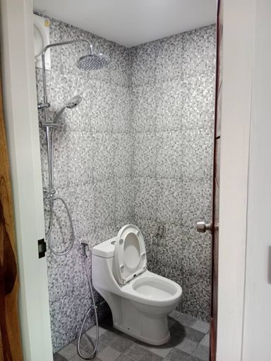 Bathroom 4, Sainamtok Resort, Khao Kho