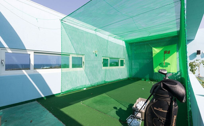 Sport & Beauty, Aerang and Baebijang's House, Jeju