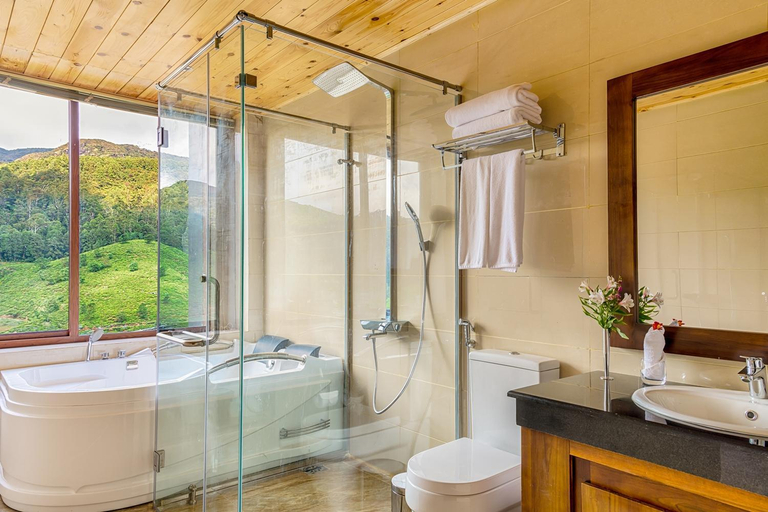 Bathroom 4, The Golden Ridge Hotel, Nuwara Eliya