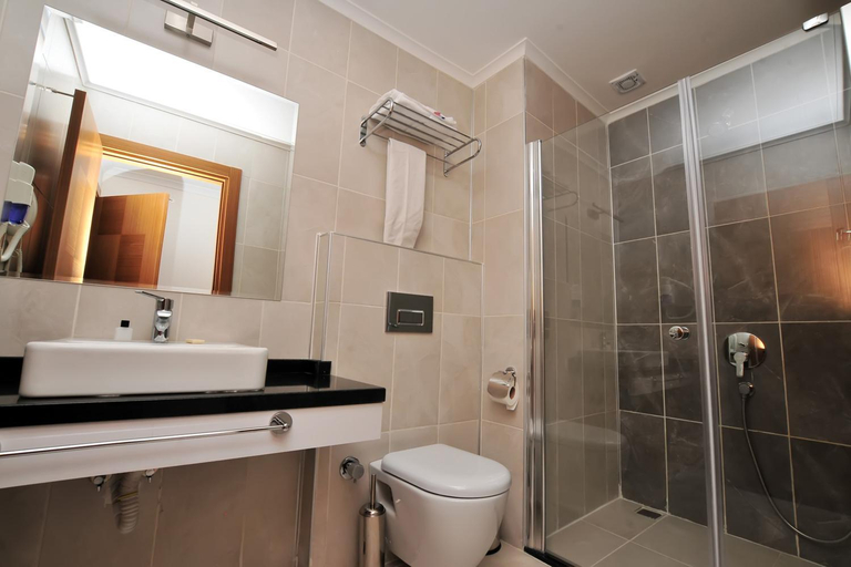 Bathroom 4, Yeniceri Hotel, Fethiye
