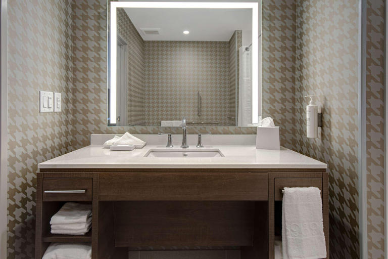 Bathroom 8