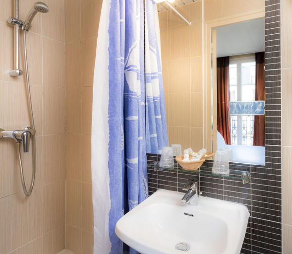 Bathroom 4, Hotel de France Quartier Latin, Paris