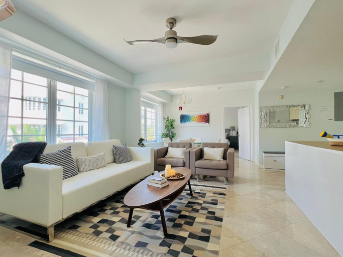 Others 4, The Carlyle Oceanfront Luxe Condo Miami Beach, Miami-Dade