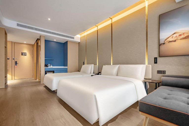 Bedroom 2, Atour S Hotel Xining Haihu New District Guotou Square, Xining