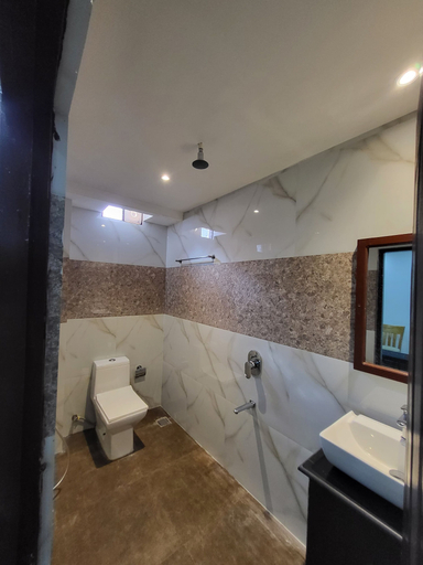 Bathroom 4, De Havelock Queen, South Andaman