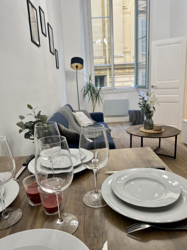 Others 5, Sublime Appartement 2 pieces au cœur de la Vieille Ville, Alpes-Maritimes