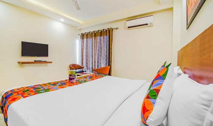 Bedroom 3, Fabhotel Vr Stay, Gurgaon