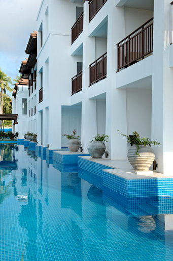 Swimming Pool 7