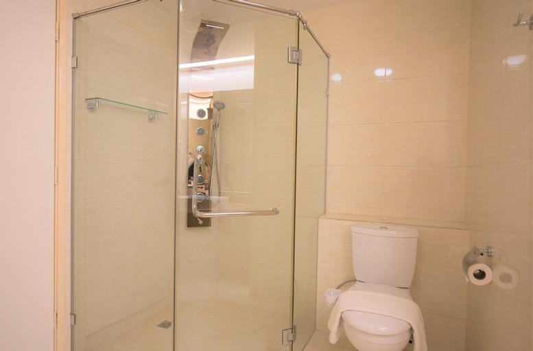 Bathroom 6