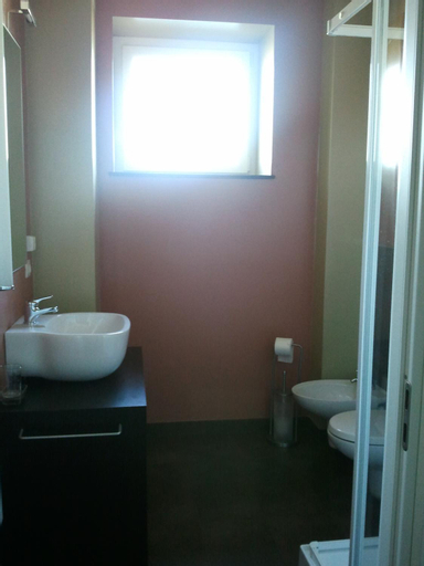 Bathroom 4