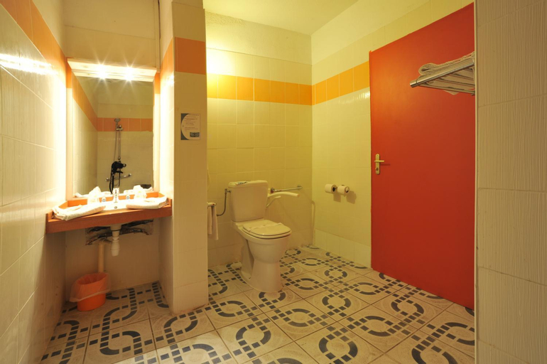 Bathroom 5