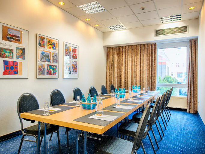 Business Facilities 26
