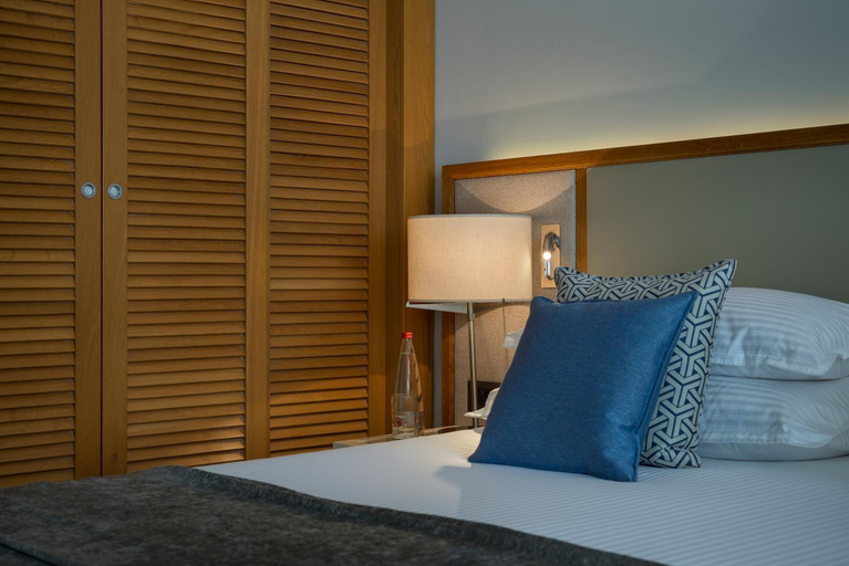 Bedroom 2, Royal Beach Eilat Hotel by Isrotel Exclusive, Aqaba