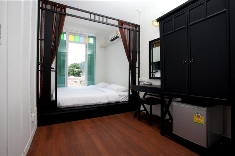 Bedroom 3, 99 Oldtown Boutique Guesthouse, Phuket Island