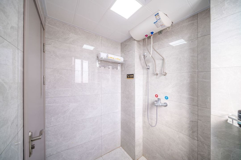 Bathroom 3, Moon Hotel Apartment Guangzhou Baijiang, Guangzhou