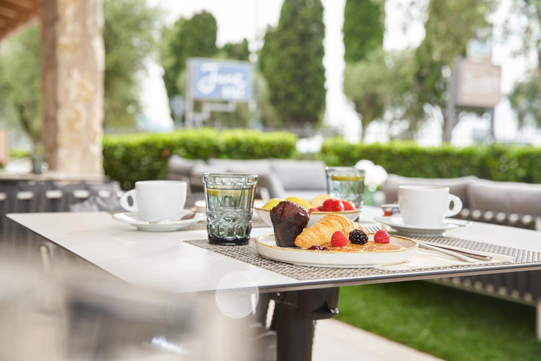 Food & Drinks 5, June Stay Lake Garda, Verona