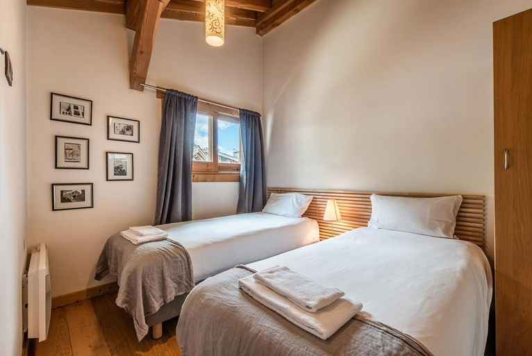 2, Eden Hotel, Apartments and Chalet Chamonix Les Praz, Haute-Savoie