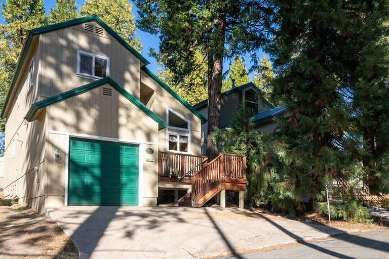 Exterior & Views 2, A Tuscan Adventure in California! 3 BDR Sleeps 8, Fresno