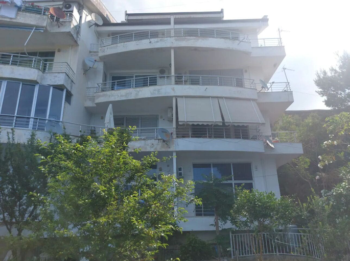 Exterior & Views, Bral Currila Peaceful Beachfront Apt, Durrësit