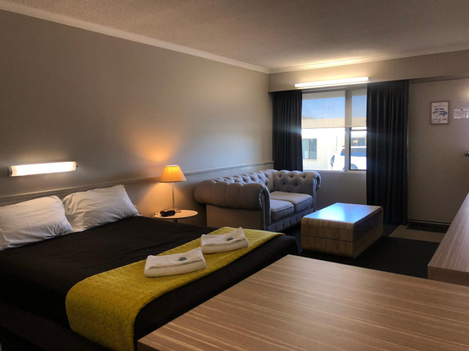 Bedroom 14
