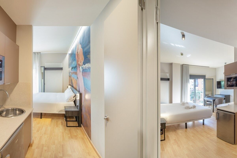 Bedroom 2, Palau Suites & Apartments, Valencia