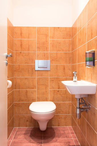 Bathroom, Hotel Karlin, Praha 7