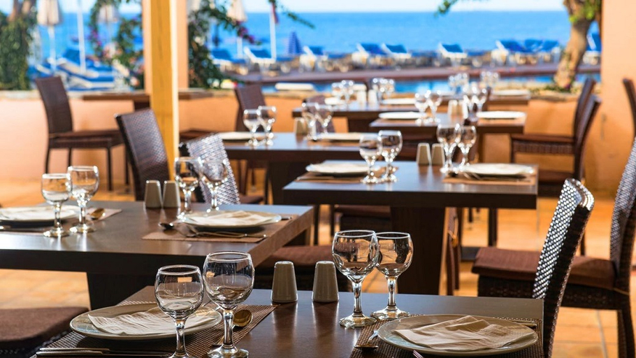 Food & Drinks 5, Silva Beach, Crete
