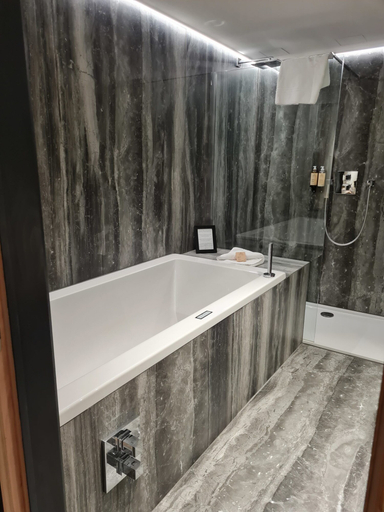 Bathroom 4, MY Hotel Malmedy, Liège