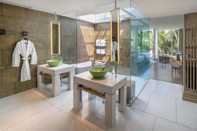 Bathroom 4