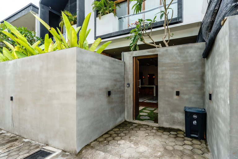 Others 5, Liminal Villa 1 by Betterplace, Badung