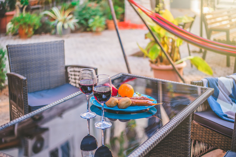 Food & Drinks 4, HB apartments Aghmashenebeli III, Tbilisi