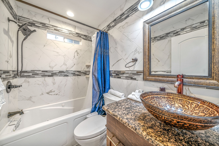 Bathroom 3, Fully Updated 3 BDR Seaside Home Minutes to Beach!, Monterey
