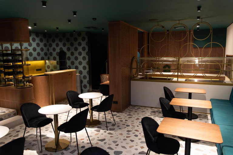 Food & Drinks 5, St George Hotel, Stolichna