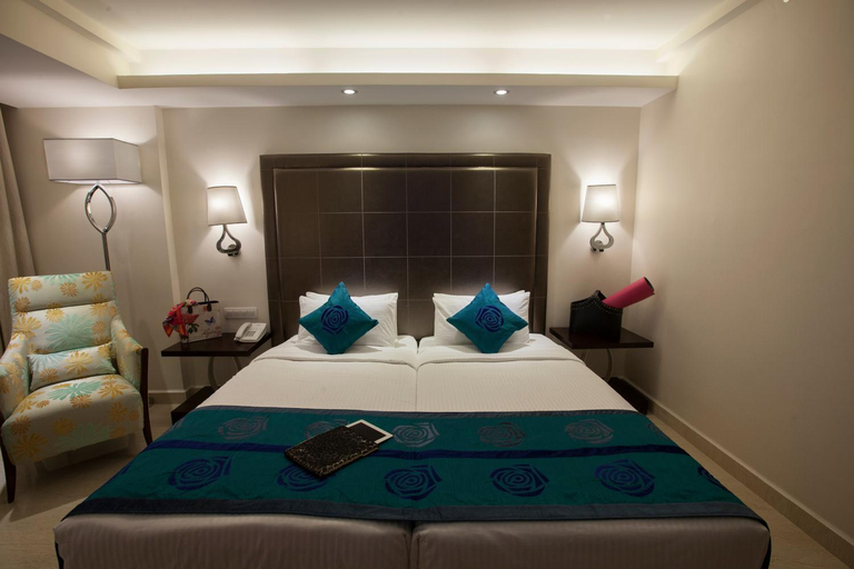 Bedroom 5, Hotel Savera, Chennai
