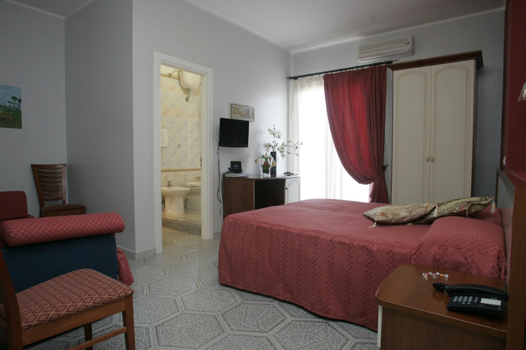 Bedroom 3, Leon d'Oro, Palermo