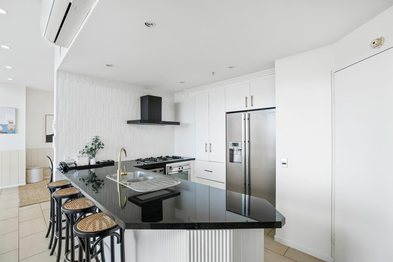 Dining Room 6