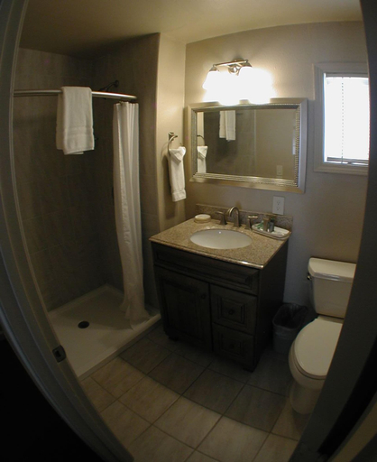 Others 5, Lucia Lodge, Monterey