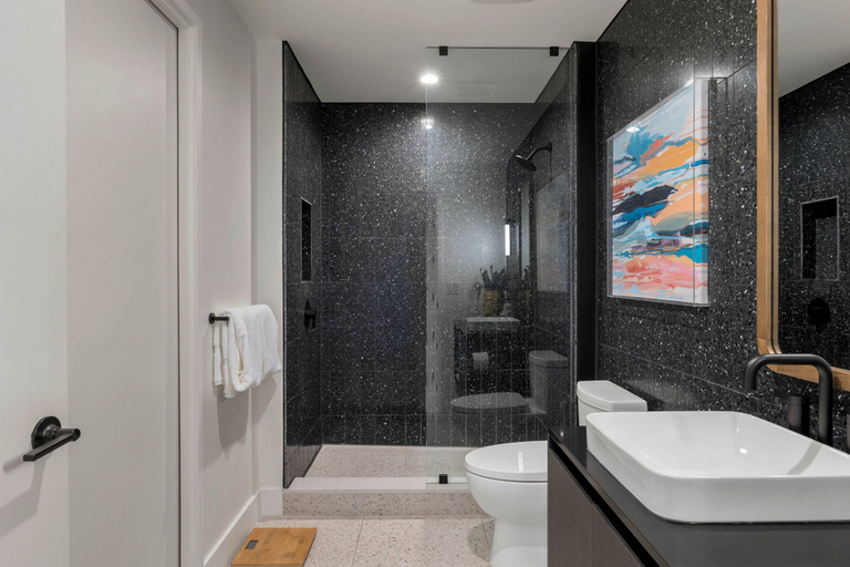 Bathroom 2, Sunshine Condo in Downtown Austin, Travis
