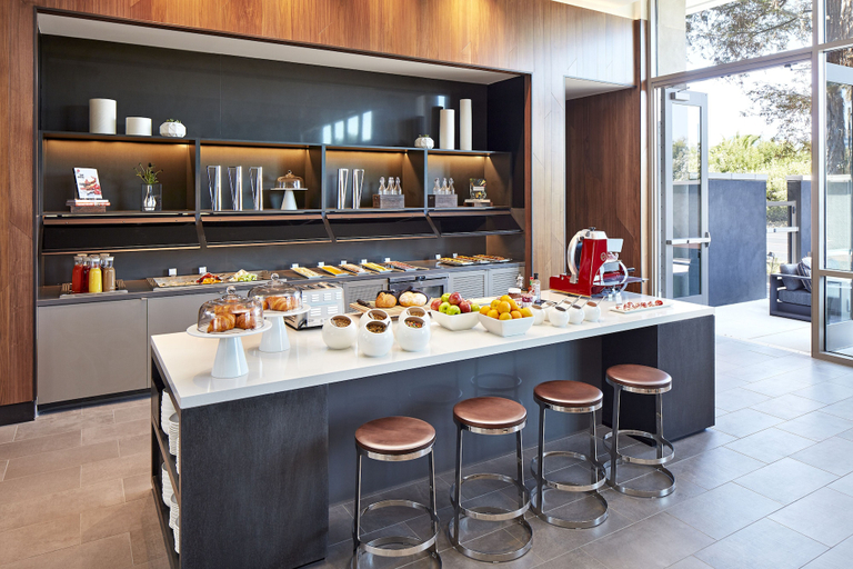 Food & Drinks 5, AC Hotel by Marriott San Jose Santa Clara, Santa Clara
