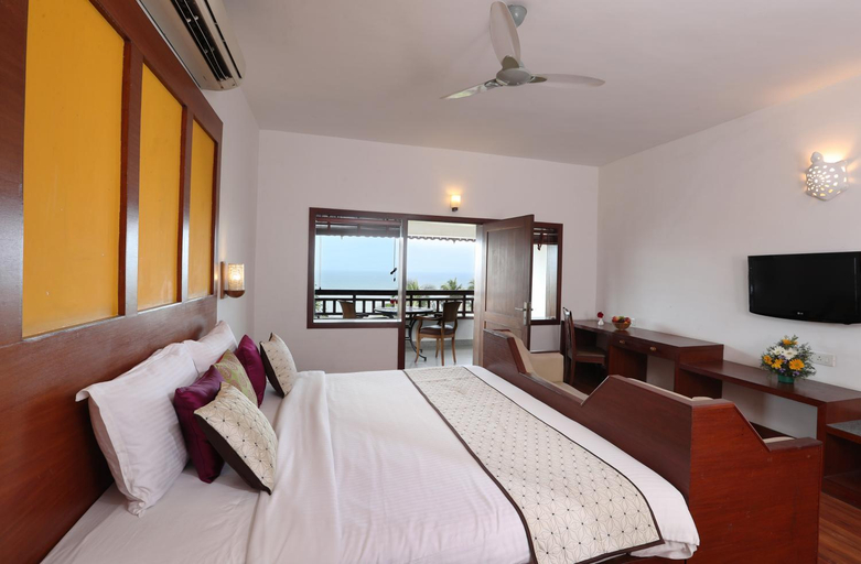 Bedroom 2, Tom's Inn Premium, Thiruvananthapuram
