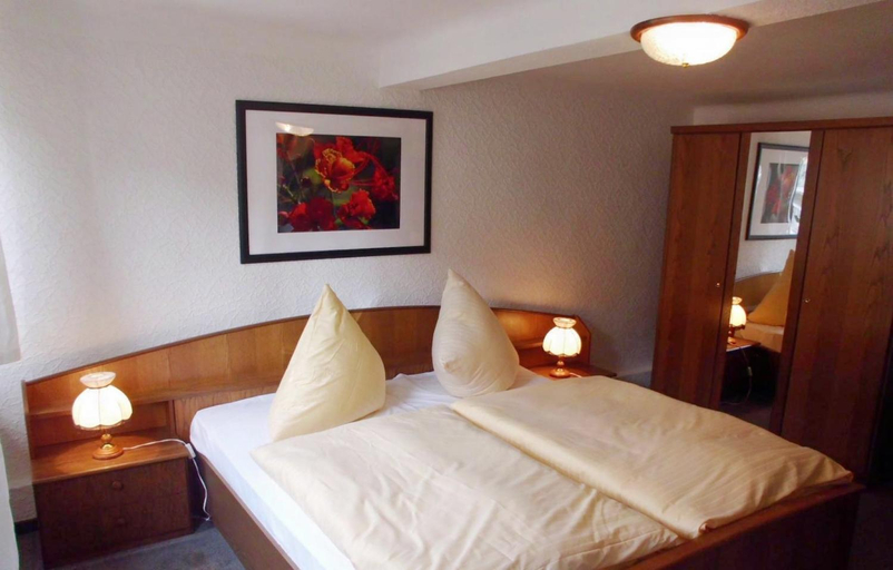 Bedroom 3, Hotel garni am Thuringer KloßTheater, Gotha