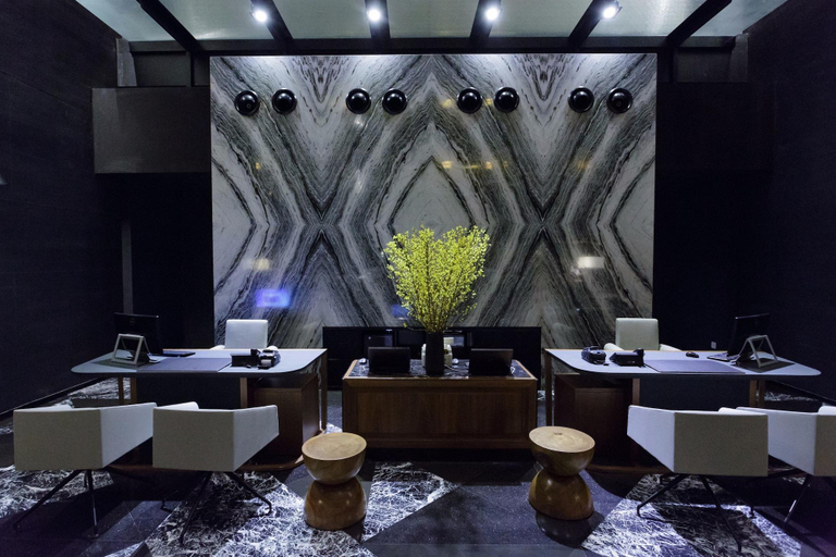 Food & Drinks 5, Jingguang Center Apartment, Beijing