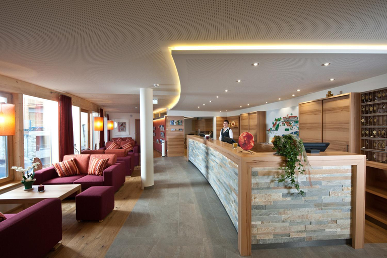 Public Area 4, Familien- Sportresort BRENNSEEHOF, Villach Land