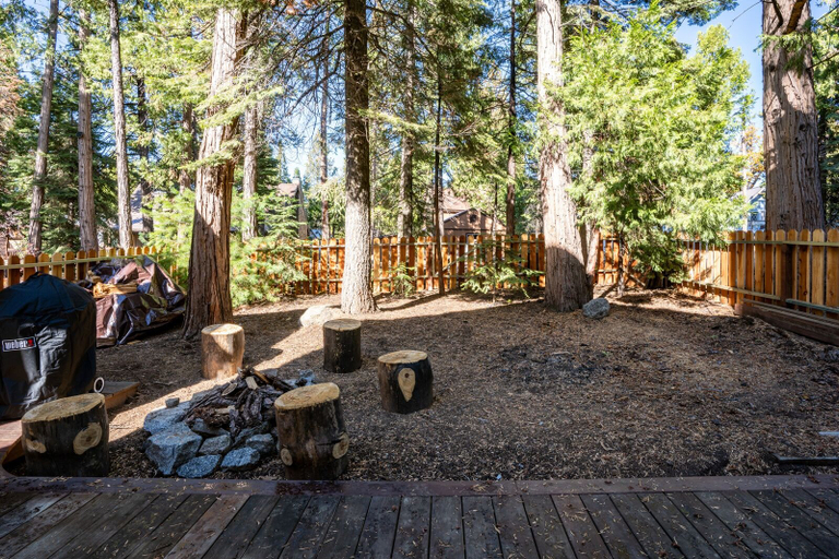Others 5, A Tuscan Adventure in California! 3 BDR Sleeps 8, Fresno