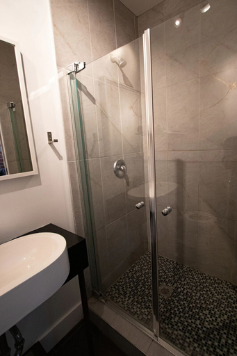 Bathroom 3, Unique Stays - 3690 St-Denis, Montréal