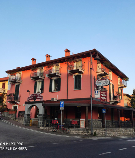 Others 4, Azzano Holidays B&B, Como