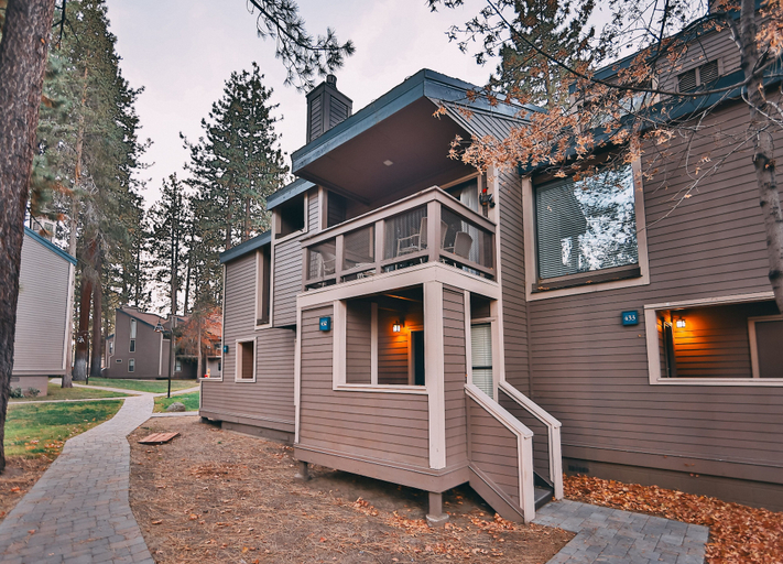 Exterior & Views 2, Lakefront Townhouse-minutes to ski in Heavenly, El Dorado