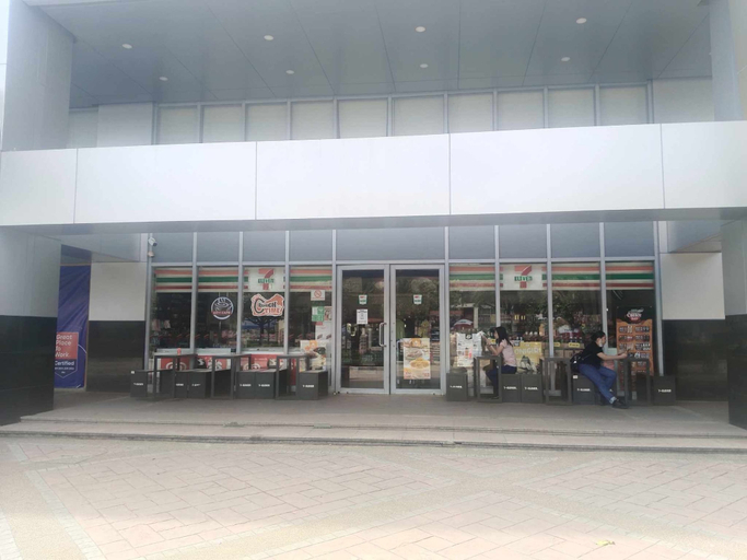Exterior & Views 2, 8 Newtown Boulevard, Lapu-Lapu City