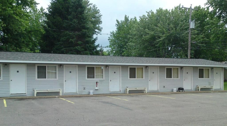 Exterior & Views 2, Home Motel Abbotsford, Clark