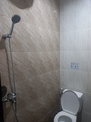 Bathroom 5, Barada poris, Tangerang